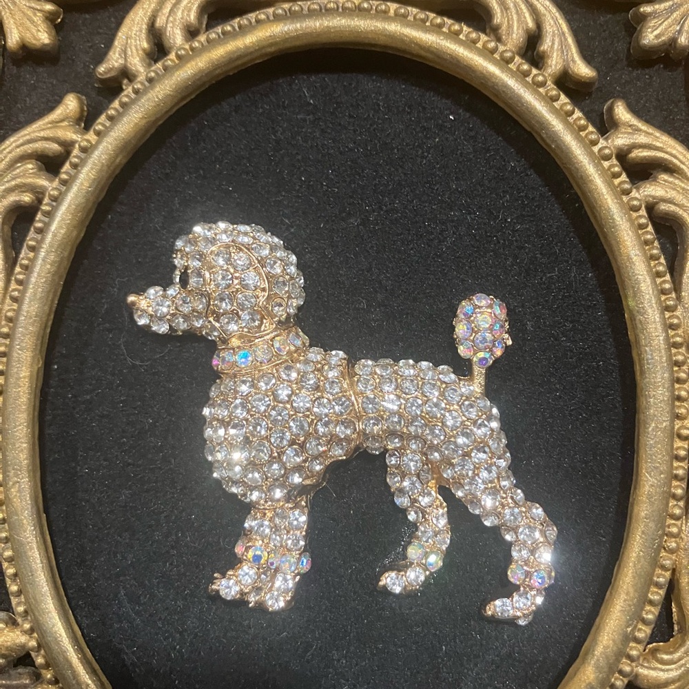 JEWELRY ART IN VINTAGE ITALIAN METALLIC FRAME. UNIQUE Perfect for poodle lovers - Picture 3 of 8
